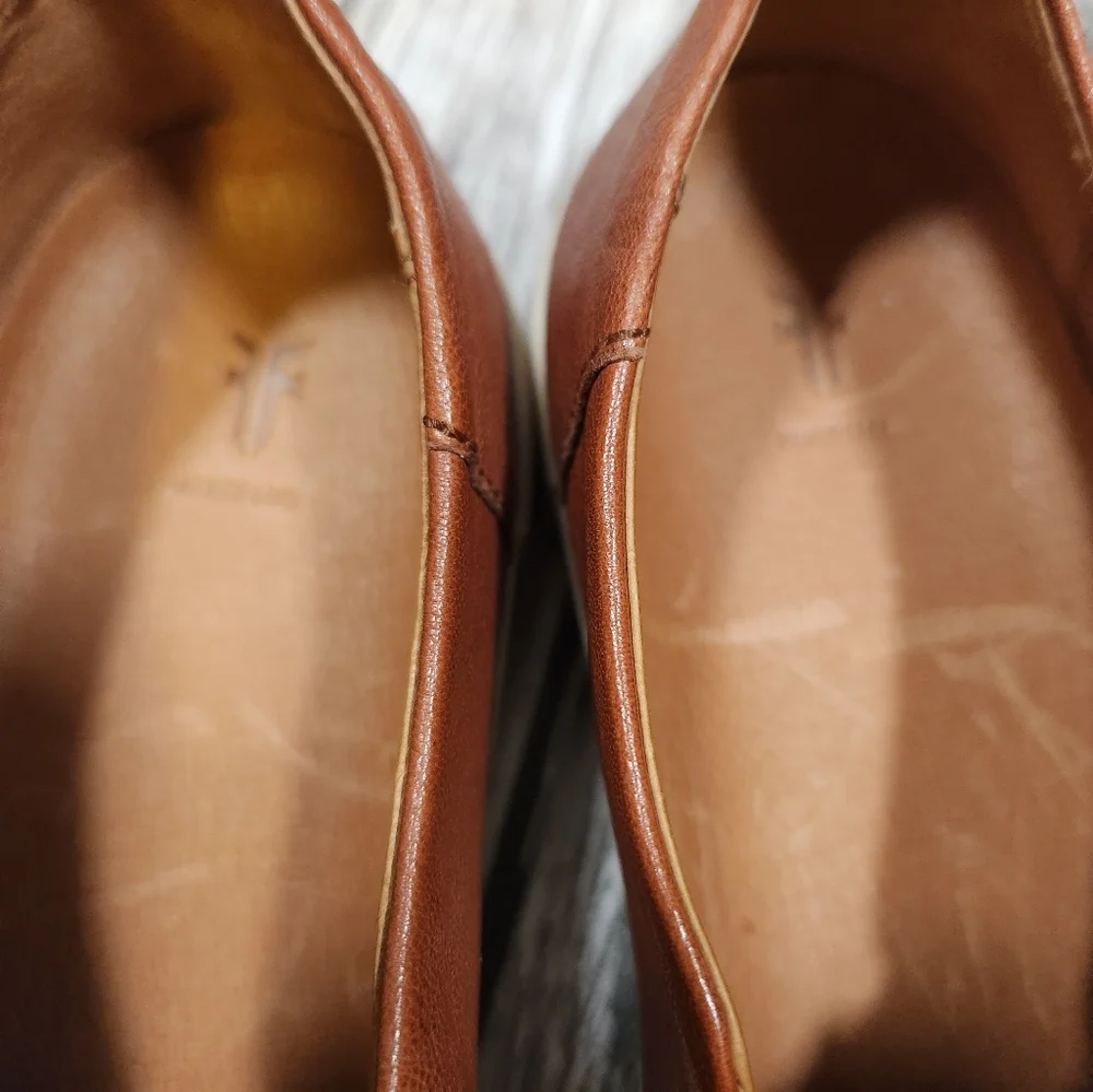 Frye Ivy‎ Slipons in Cognac